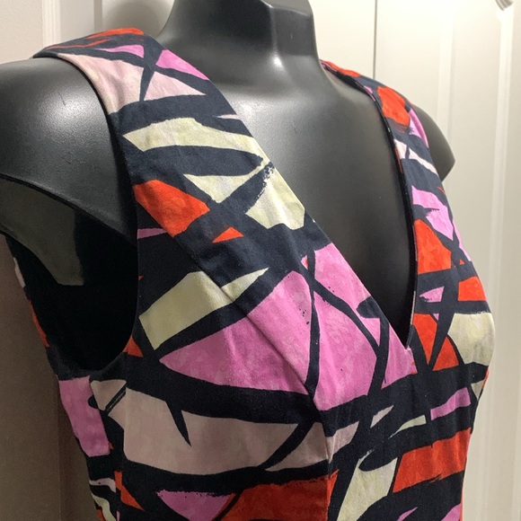 French Connection Shadow Dance V-neck Sleeveless Geometric Sz 6 ColourBlock - Picture 9 of 11